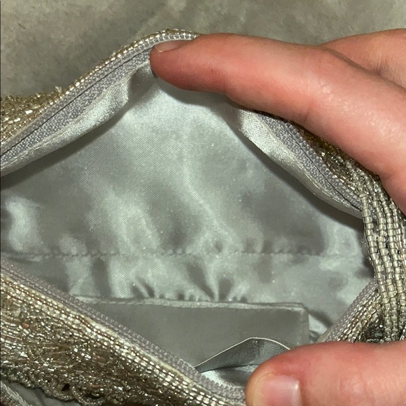 La Regale Silver Beaded Clutch - Picture 3 of 3